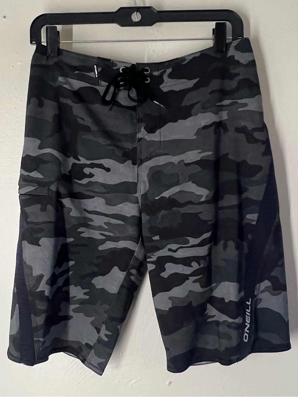 O'NEILL Superfreak camo board shorts Size 28